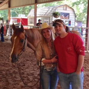 Meet your Posher, Brooke